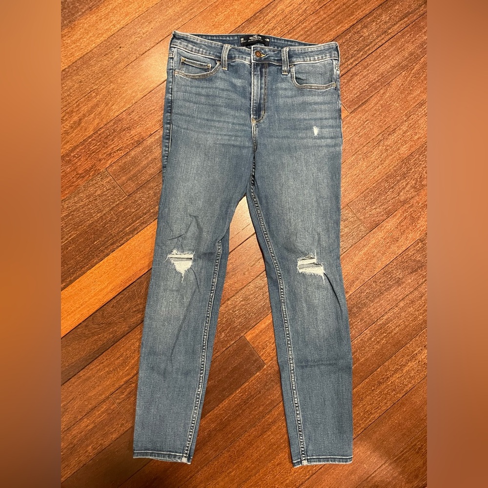 Hollister Distressed High-Rise Super Skinny Jeans